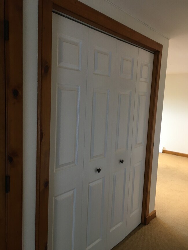 Photo - 74 Gainsborg Ave E Unidad ItsFunToLiveInHarrison