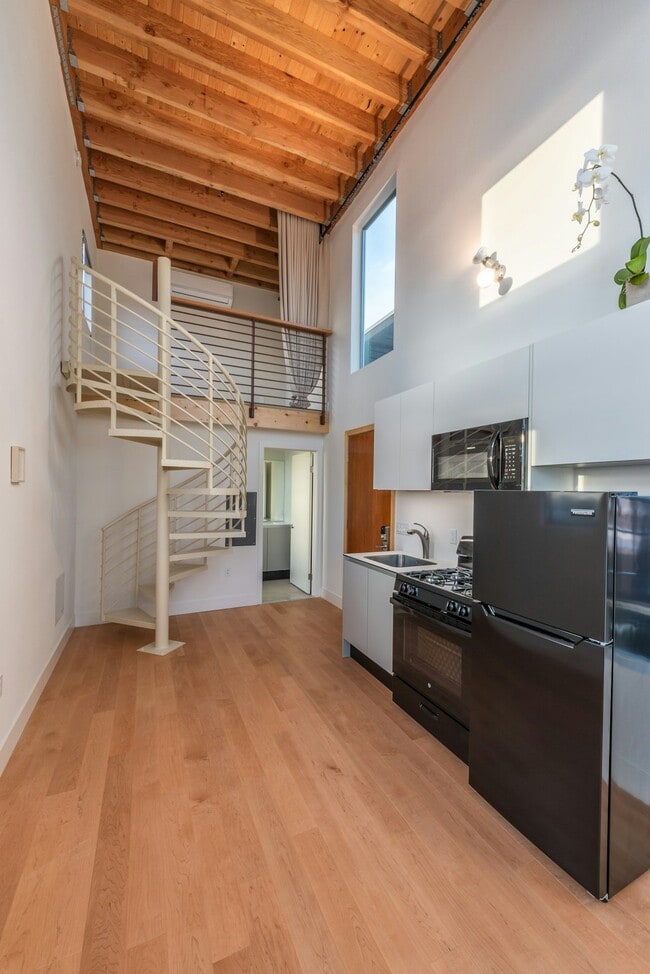 Building Photo - 3586 Adams Ave Unit 11
