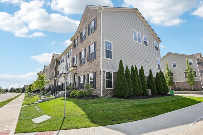 Photo - 17285 Dallington St Townhome