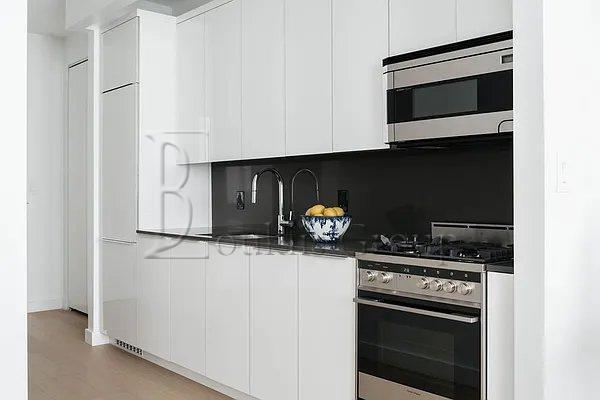 Building Photo - 3 bedroom in Manhattan NY 10038 Unit 2109