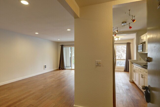 Photo - Prime Bellevue Location | 2 Bed Condo + Garage + Pool