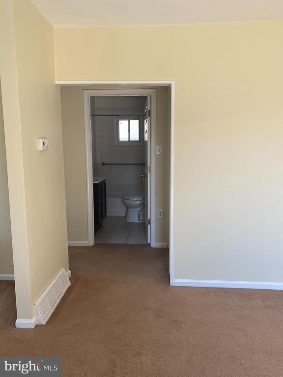 Photo - 209 Walnut St