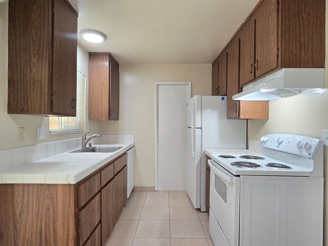 Photo - 7390 Rainbow Dr Unit 2