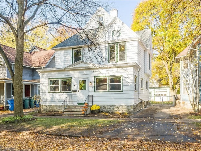 Photo - 170 Linden St