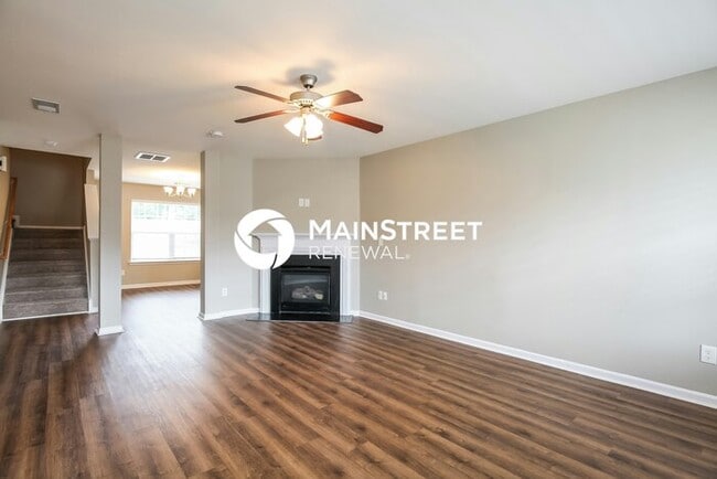 4 Bedroom Pet-Friendly Home in Greensboro, NC with Main Street Renewal