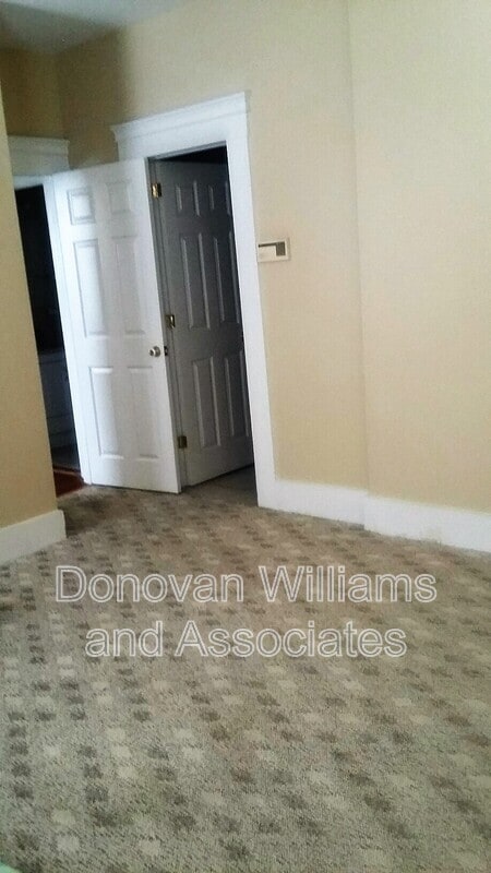 Photo - 135 E Wilson Ave Unit B