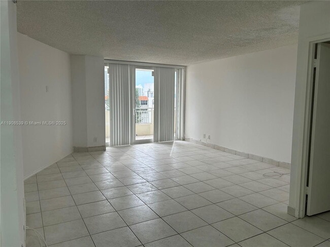 Photo - 3180 S Ocean Dr Unit 520