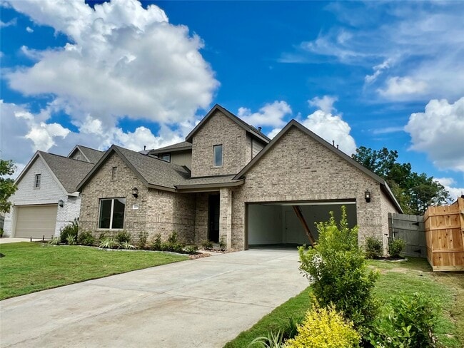 Building Photo - 17771 Misty Brk Ln