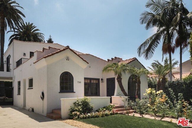 Photo - 730 Westbourne Dr