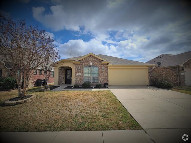 Building Photo - 6256 Chalk Hollow Dr Rental