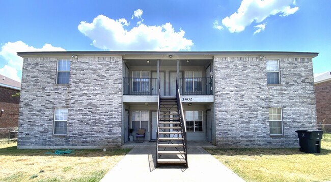 3402 Cantabrian Dr Unidad B