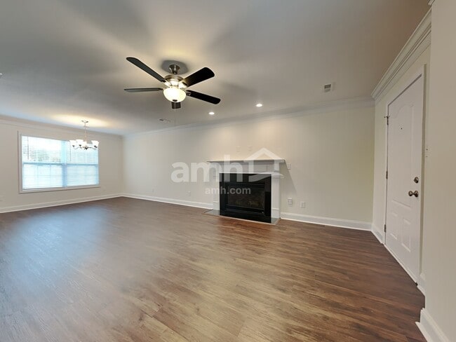 Photo - 1812 Mahogany Wood Trail