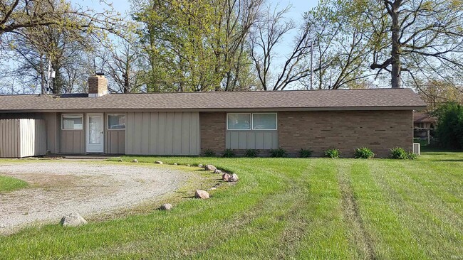 Photo - 217 W Washington Center Rd Casa