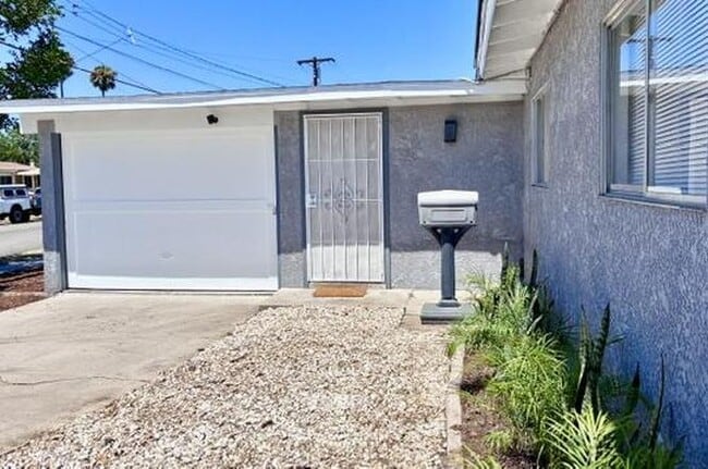 Photo - 5178 Bowden Ave