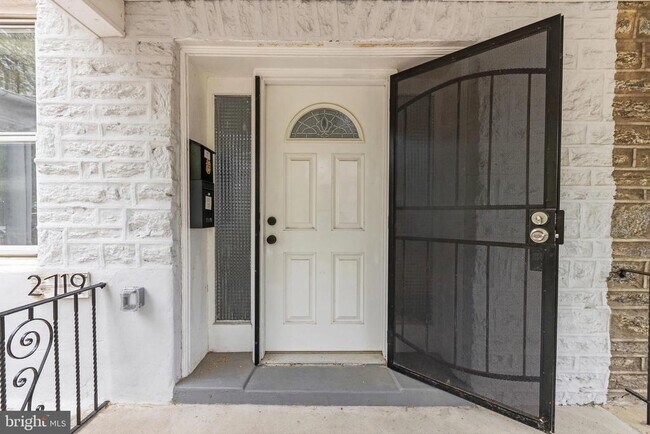 Photo - 2719 N 47th St