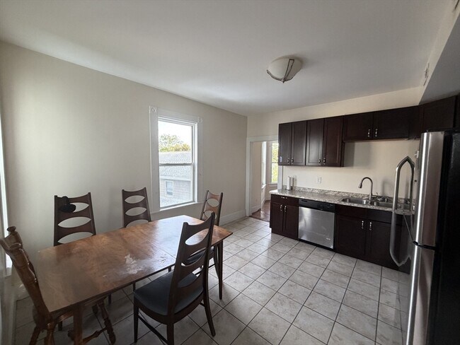 Photo - 11 Francis St Unit 2