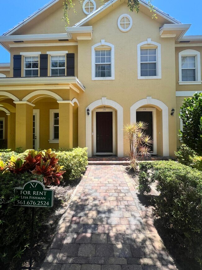 Photo - 135 Midleton Way Townhome