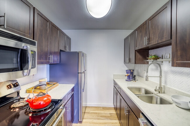 Photo - Summit at Red Rocks