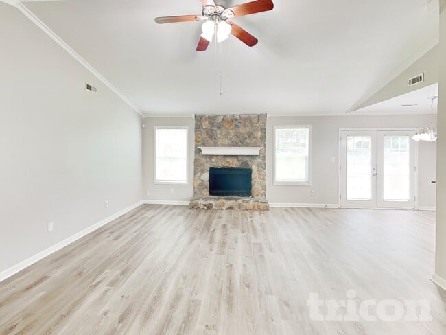 125 Birch Creek Cir