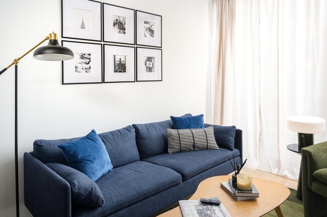 Building Photo - 135 W 27th St Unit ID1058798P