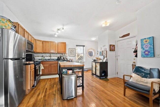 Photo - 280 Grand St Unidad 3