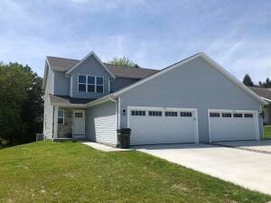 Building Photo - 2103 Daisy Dr