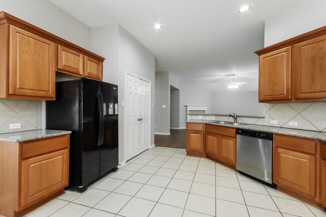 Photo - 17923 Diamond Peak Ct