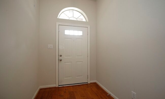 Photo - 15938 Cottage Ivy Cir
