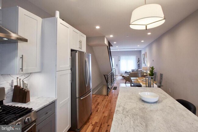 Photo - 1320 S Bancroft St