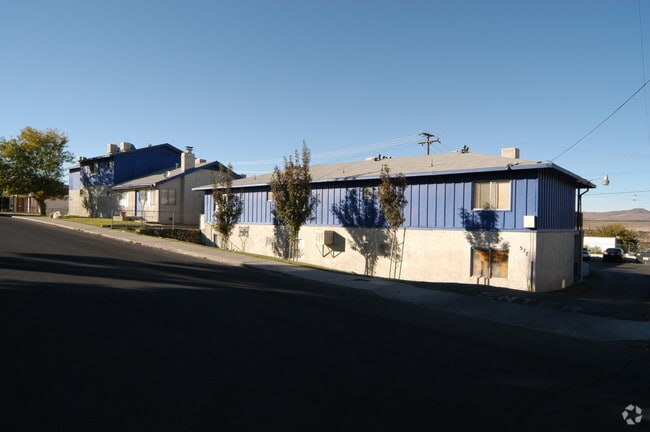 Fredericks Apartments