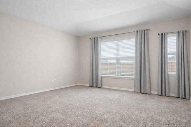 Photo - 1018 Sycamore Dr