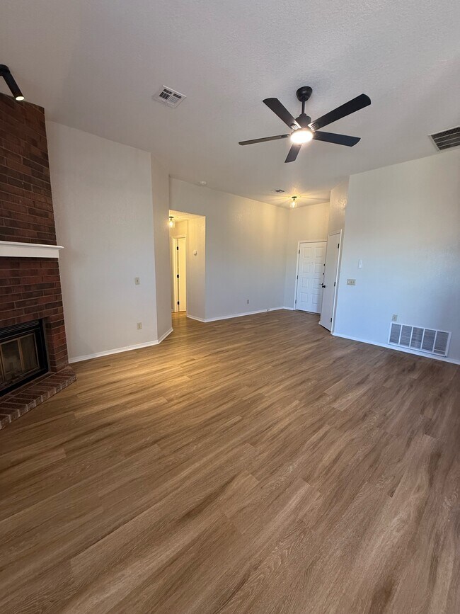 Photo - 8232 Wilshire Ridge Dr