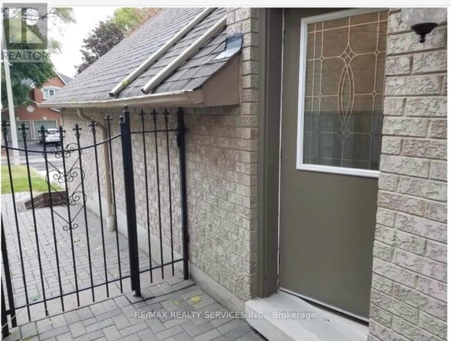 Photo - 1543 Polesden Dr