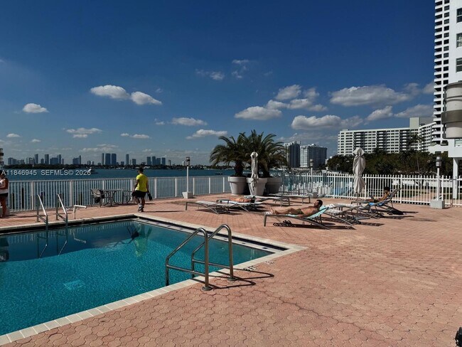 Photo - 1228 West Ave Unit 1109