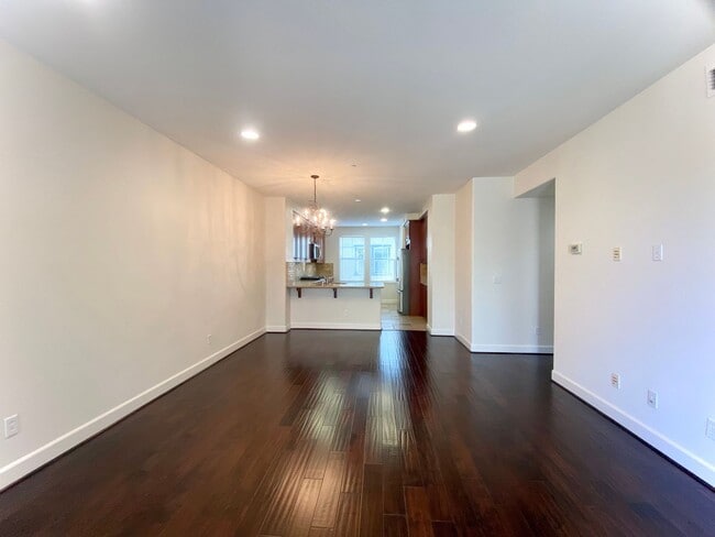 Photo - Amazing Townhouse - Warm Springs Fremont!