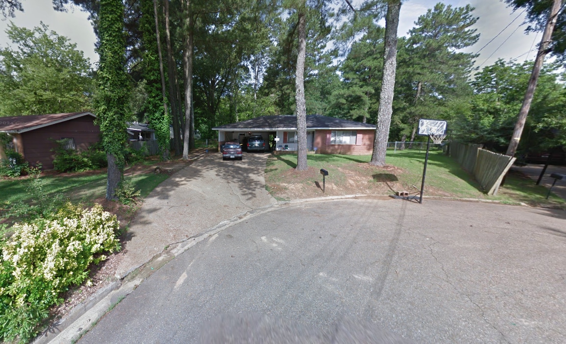 Photo - 1645 Camellia Ln