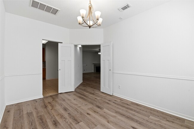 Photo - 18427 Grove Brook Ln