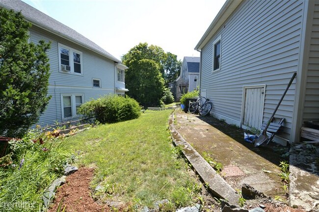 Photo - 151 Nonantum St Unit 1