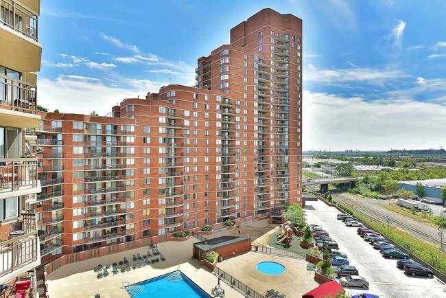 Photo - 1032 Harmon Cove Tower Condo