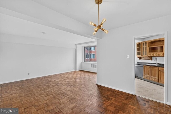 4200 Cathedral Ave NW Unit 1009