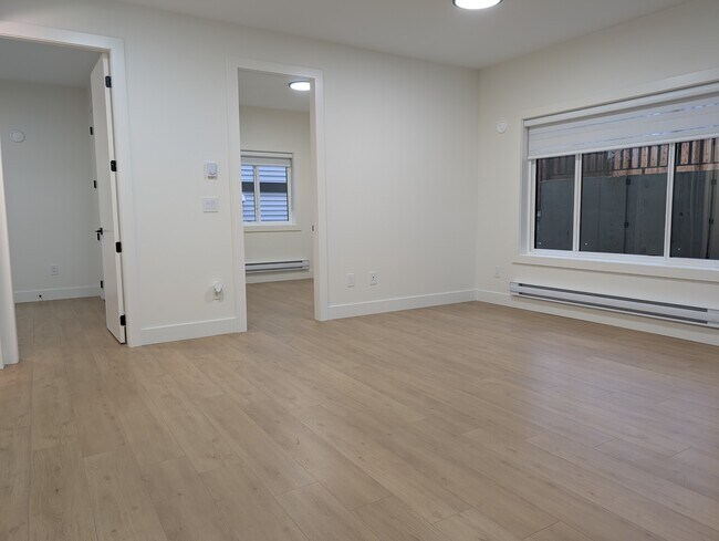 Photo - 32945 Best Ave