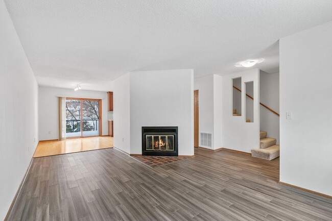 Photo - 232 3rd Ave NE House
