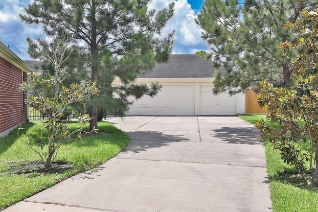 Photo - 26738 Abbey Springs Ln
