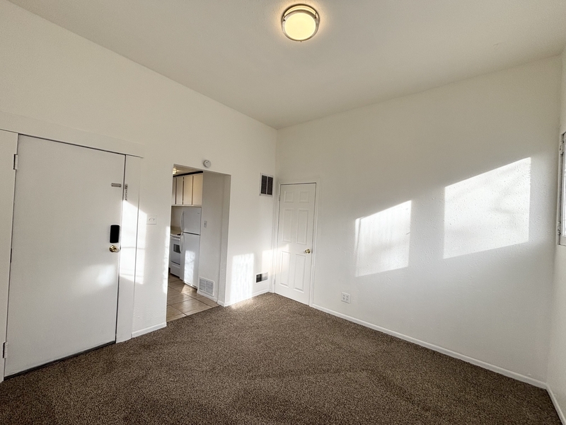 Photo - 1110 E 200 S Apt 4