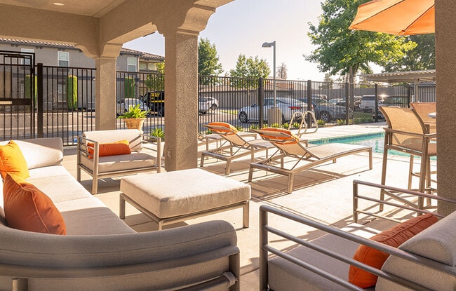 VILLAGIO