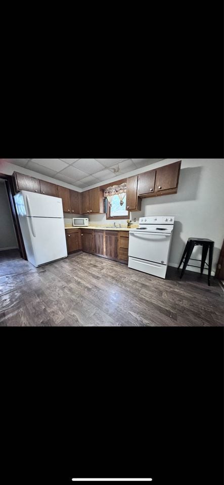 Photo - 324 4th Ave SW