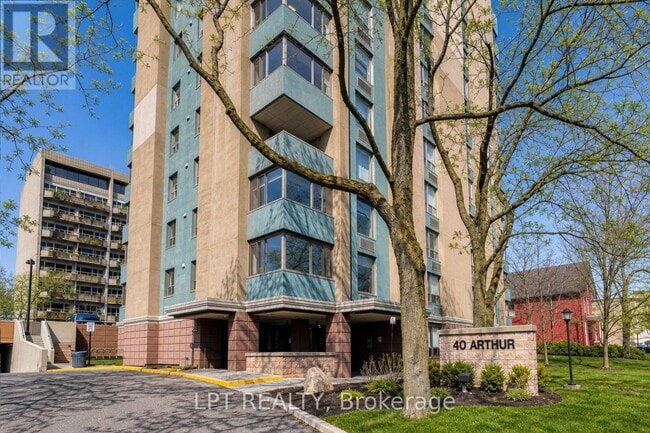 Photo - 40 Arthur St Unit 703