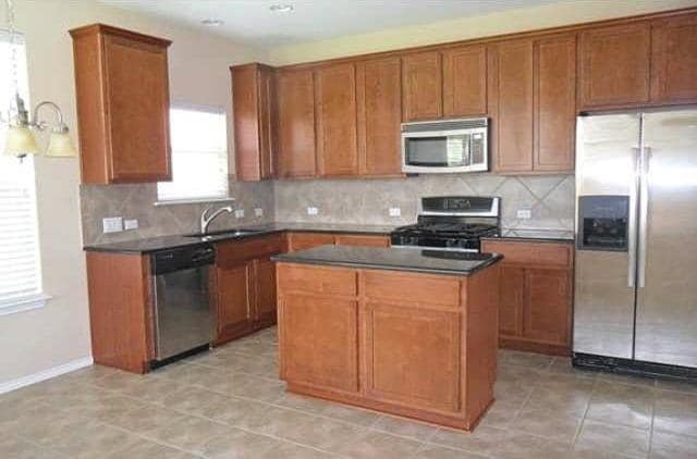 Photo - 11112 Old Quarry Rd