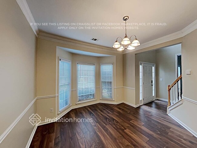 Photo - 404 Willowbrook Ct