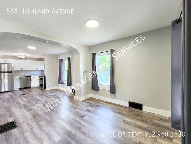 Photo - 586 Highland Ave